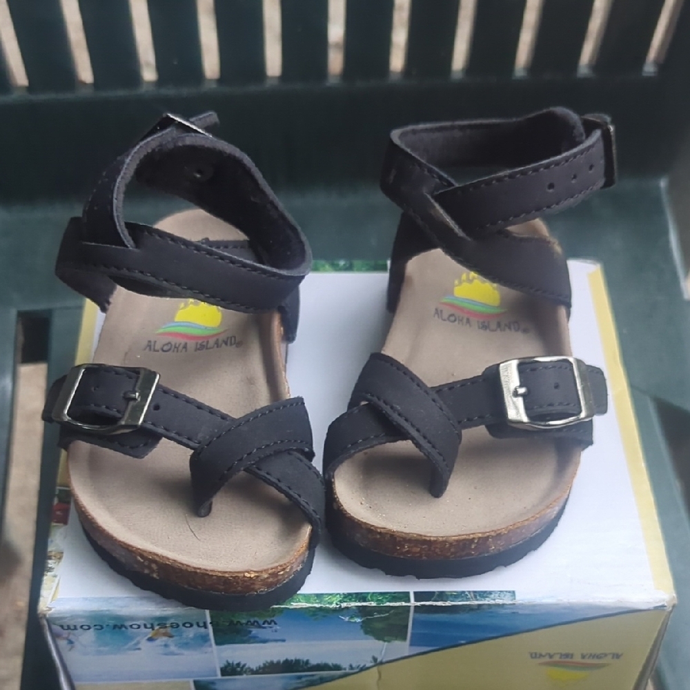 Aloha Island Black Sandals Comfortable Flip Flops Size 5 M